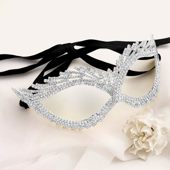 Sparkly Cat Masquerade Face Mask for Halloween, Party Costume - Picture 1 of 1